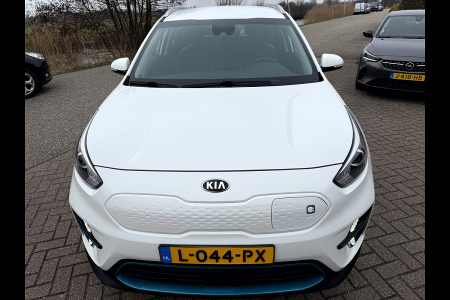 Kia e-Niro DynamicLine 64 kWh 3- Fase, Navi, Camera