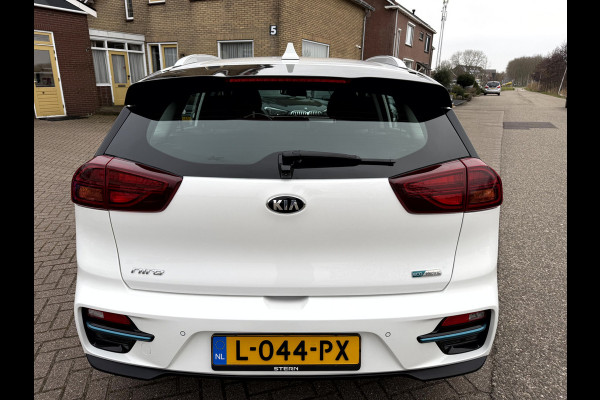 Kia e-Niro DynamicLine 64 kWh 3- Fase, Navi, Camera