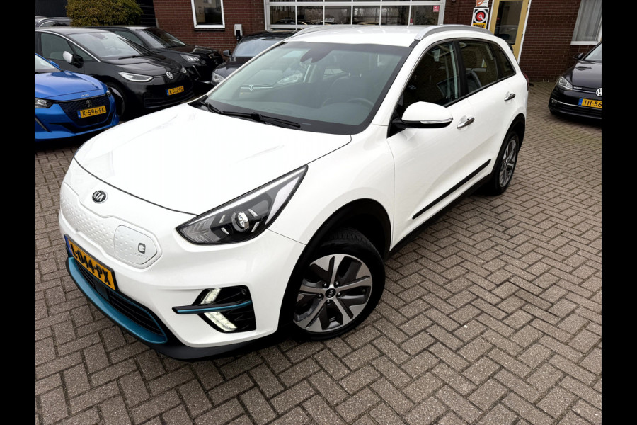 Kia e-Niro DynamicLine 64 kWh 3- Fase, Navi, Camera