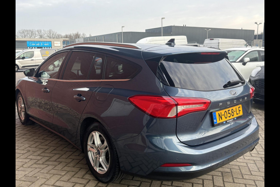 Ford FOCUS Wagon 1.0 EcoBoost Trend Edition Business 125pk | Winter Pack  | Elektr. Achterklep | Winterbanden | Wegklapbare Trekhaak