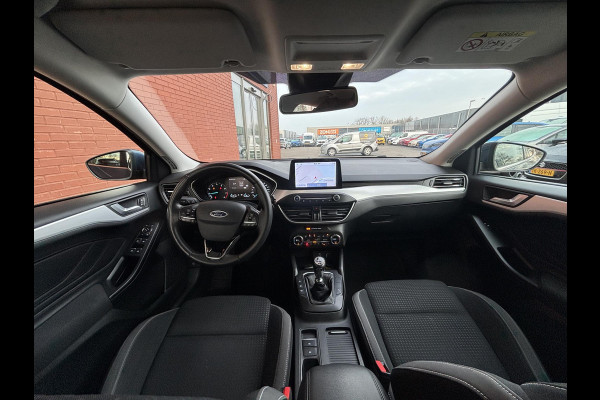 Ford FOCUS Wagon 1.0 EcoBoost Trend Edition Business 125pk | Winter Pack  | Elektr. Achterklep | Winterbanden | Wegklapbare Trekhaak