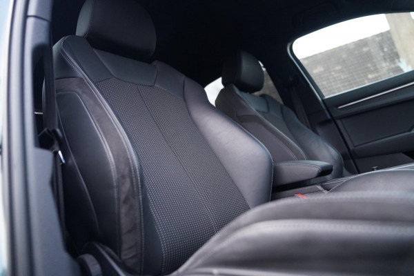 Audi Q3 45 TFSI e S edition | LED | Trekhaak | Drive Select | Automaat | Plug in Hybrid | RS Sportstuur | Adaptieve Cruise | NAP