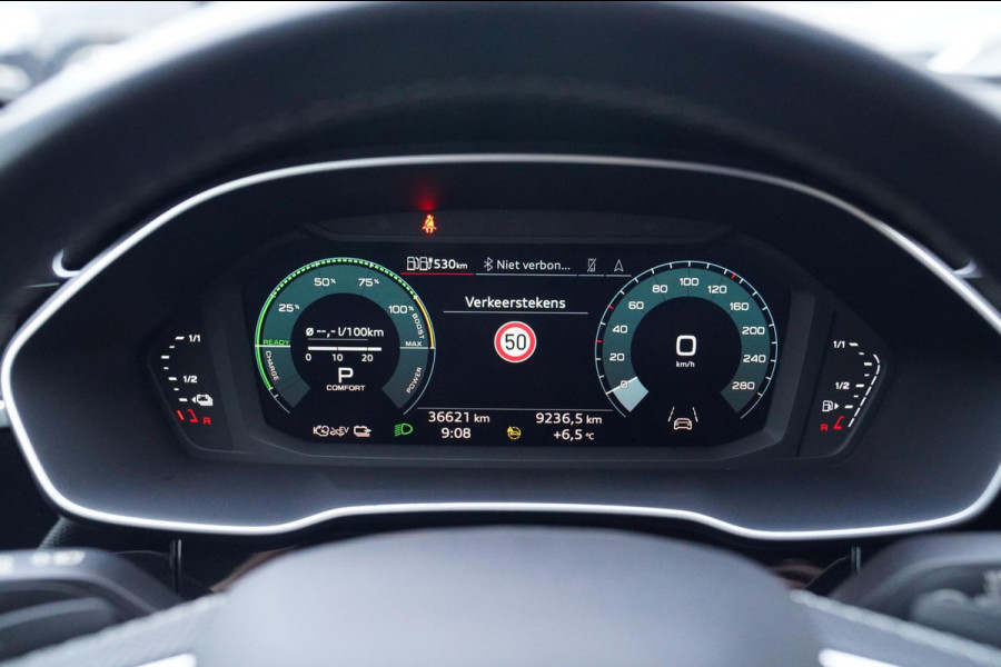 Audi Q3 45 TFSI e S edition | LED | Trekhaak | Drive Select | Automaat | Plug in Hybrid | RS Sportstuur | Adaptieve Cruise | NAP