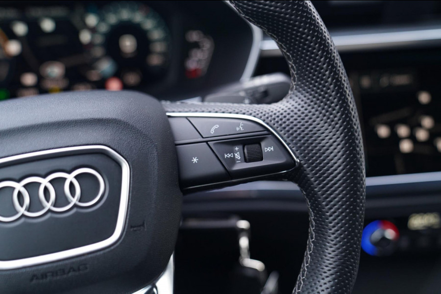 Audi Q3 45 TFSI e S edition | LED | Trekhaak | Drive Select | Automaat | Plug in Hybrid | RS Sportstuur | Adaptieve Cruise | NAP