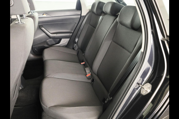 Volkswagen Polo 1.0 TSI Comfortline Business 95 pk | Navigatie | Parkeersensoren | Achteruitrijcamera | Adaptieve cruise control |