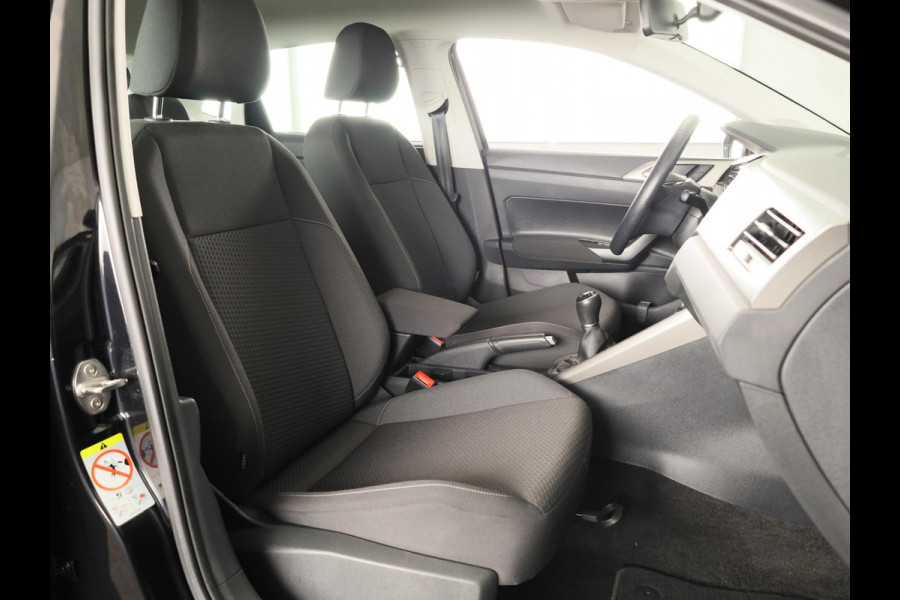 Volkswagen Polo 1.0 TSI Comfortline Business 95 pk | Navigatie | Parkeersensoren | Achteruitrijcamera | Adaptieve cruise control |