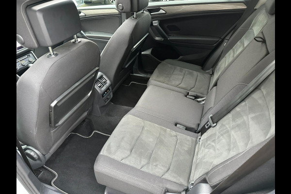 Volkswagen Tiguan Allspace 1.4 TSI Comfortline Business l PANO l TREKHAAK