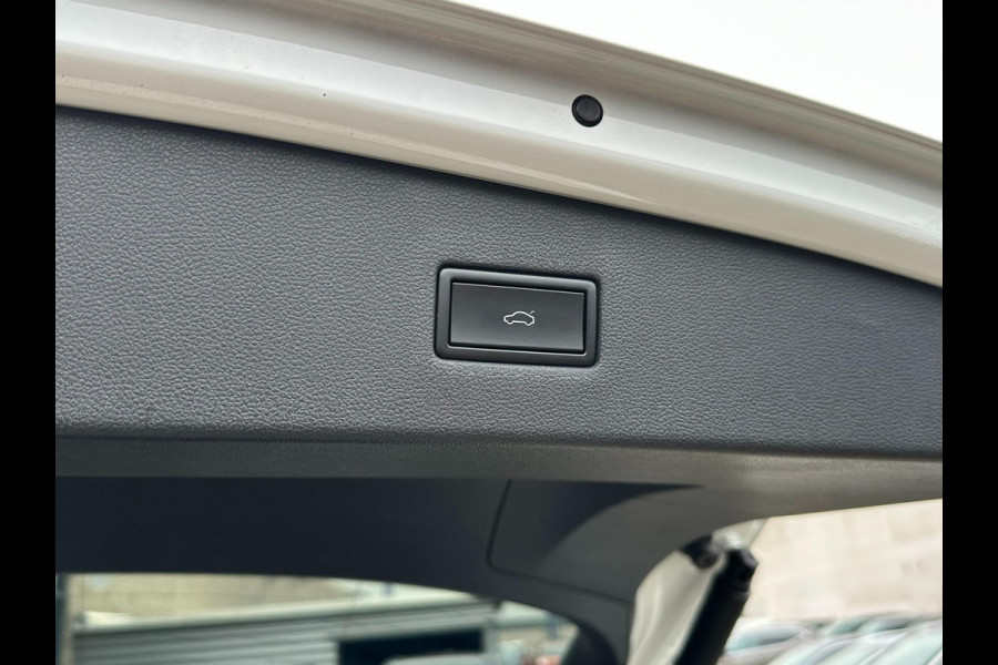 Volkswagen Tiguan Allspace 1.4 TSI Comfortline Business l PANO l TREKHAAK