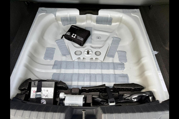 Audi A3 Limousine 30 TFSI Pro Line, NAP, CarPlay, LED, Virtual Cockpit