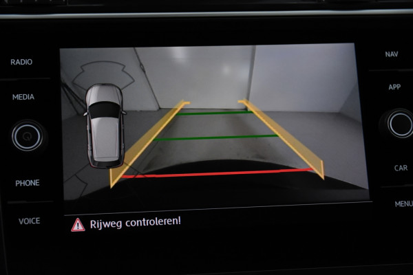 Volkswagen Tiguan 1.5 TSI iQ-Drive *1ste Eigenaar*Navigatie*PDC*