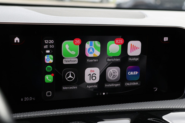 Mercedes-Benz A-Klasse A 180 d AMG pakket | Panorama dak | Burmester | Widescreen | Apple Carplay | Sfeerverlichting | Stoelverwarming | Alcantara | 360 PDC | Volledig onderhouden | Nieuwe Distributieriem