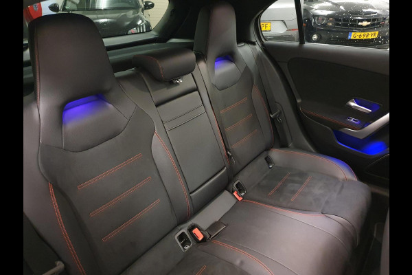 Mercedes-Benz A-Klasse 220 Premium Plus | MAT GRIJS / PANO / MEMORY / KEYLESS / BURMESTER / MASSAGE / DIAMOND GRILLE / 19 INCH !