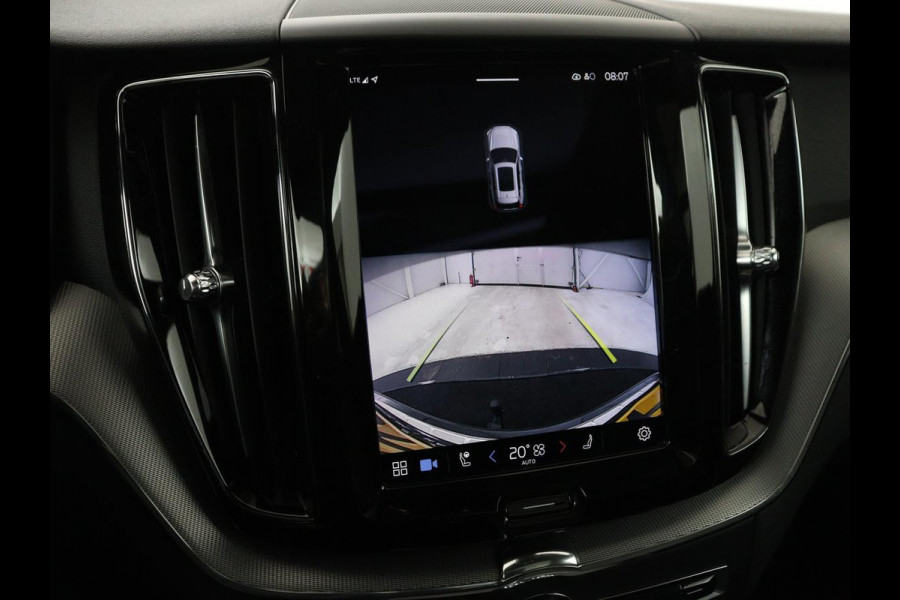 Volvo XC60 2.0 T6 Plug-in hybrid AWD R-Design | Panoramadak | Trekhaak| Stoelverwarming | Camera | Adaptive cruise | Half leder | Carplay | Memory | Navigatie | Keyless | Facelift Model | PHEV