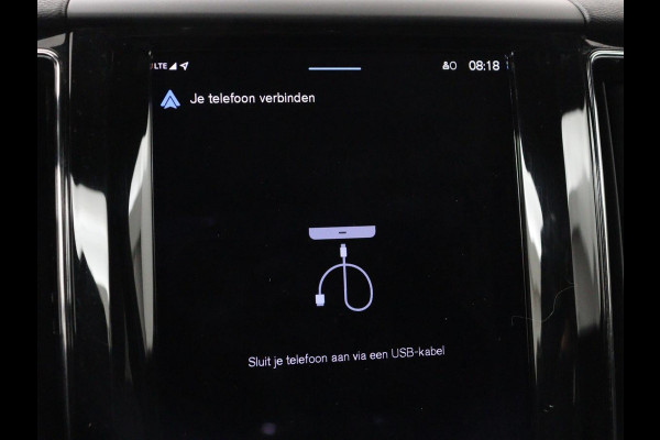 Volvo XC60 2.0 T6 Plug-in hybrid AWD R-Design | Panoramadak | Trekhaak| Stoelverwarming | Camera | Adaptive cruise | Half leder | Carplay | Memory | Navigatie | Keyless | Facelift Model | PHEV