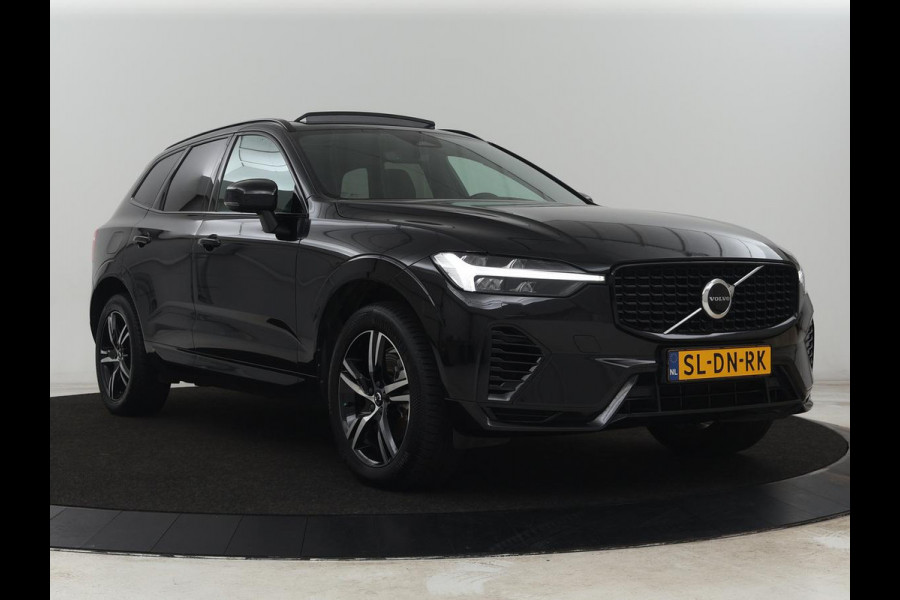 Volvo XC60 2.0 T6 Plug-in hybrid AWD R-Design | Panoramadak | Trekhaak| Stoelverwarming | Camera | Adaptive cruise | Half leder | Carplay | Memory | Navigatie | Keyless | Facelift Model | PHEV