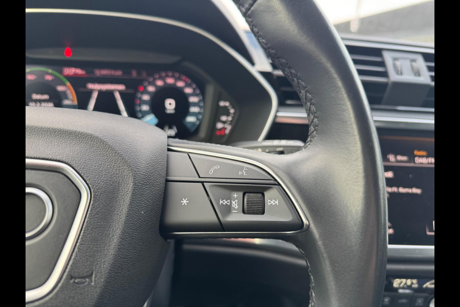 Audi Q3 Sportback 45 TFSI e S Edition Panorama 245PK Matrix 2022 sfeerverlichting