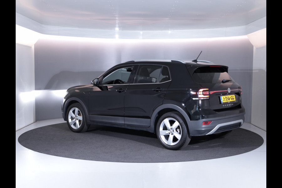 Volkswagen T-Cross 1.0 TSI Style 115 pk | Navigatie | Parkeersensoren | Adaptieve cruise control | LED koplampen |