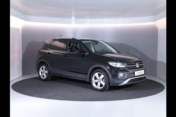 Volkswagen T-Cross 1.0 TSI Style 115 pk | Navigatie | Parkeersensoren | Adaptieve cruise control | LED koplampen |