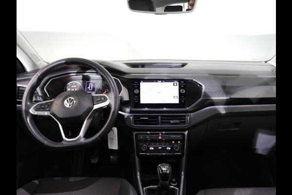 Volkswagen T-Cross 1.0 TSI Style 115 pk | Navigatie | Parkeersensoren | Adaptieve cruise control | LED koplampen |