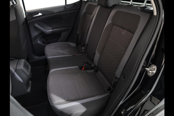 Volkswagen T-Cross 1.0 TSI Style 115 pk | Navigatie | Parkeersensoren | Adaptieve cruise control | LED koplampen |