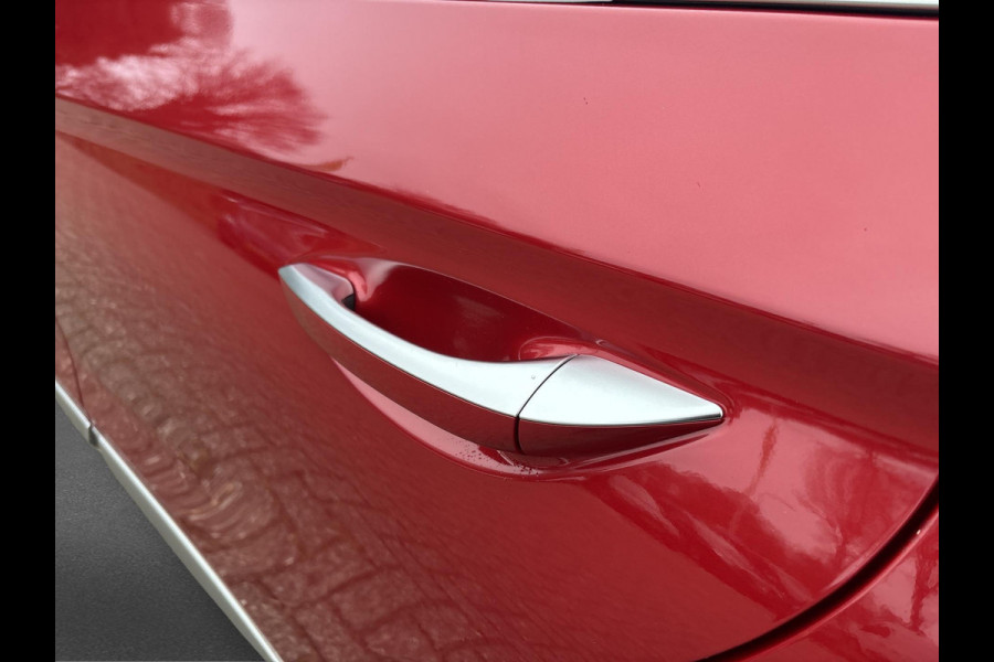 Hyundai IONIQ 1.6 GDi Premium - Plus