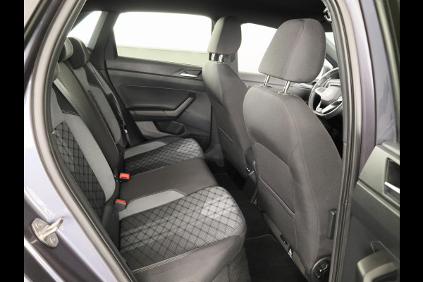 Volkswagen Polo 1.0 TSI R-Line 95PK | Navigatie | Camera | Stoelverwarming | Verlengde garantie