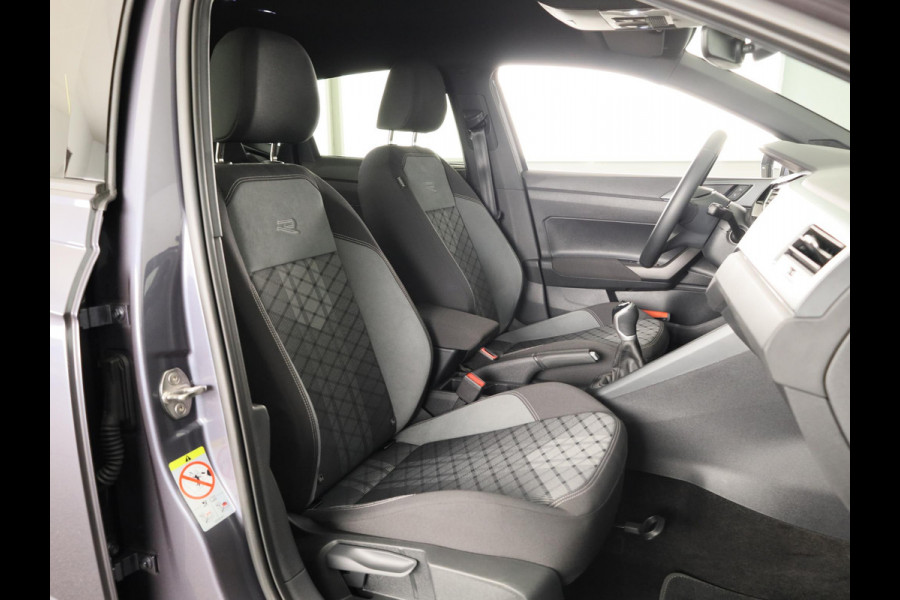 Volkswagen Polo 1.0 TSI R-Line 95PK | Navigatie | Camera | Stoelverwarming | Verlengde garantie
