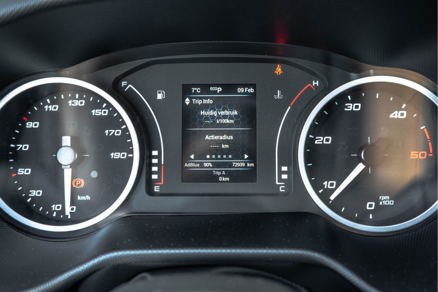 Iveco Daily 35C18 3.0 180PK | Bakwagen met laadklep | N1 | Automaat | Cruise | Airco