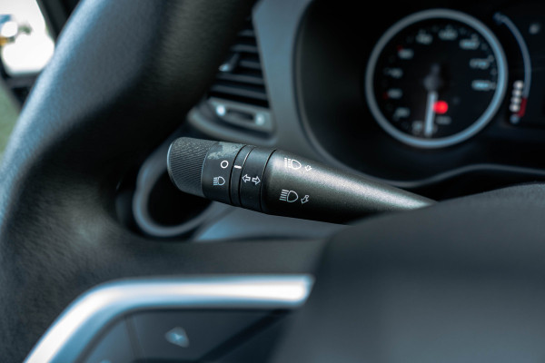 Iveco Daily 35C18 3.0 180PK | Bakwagen met laadklep | N1 | Automaat | Cruise | Airco