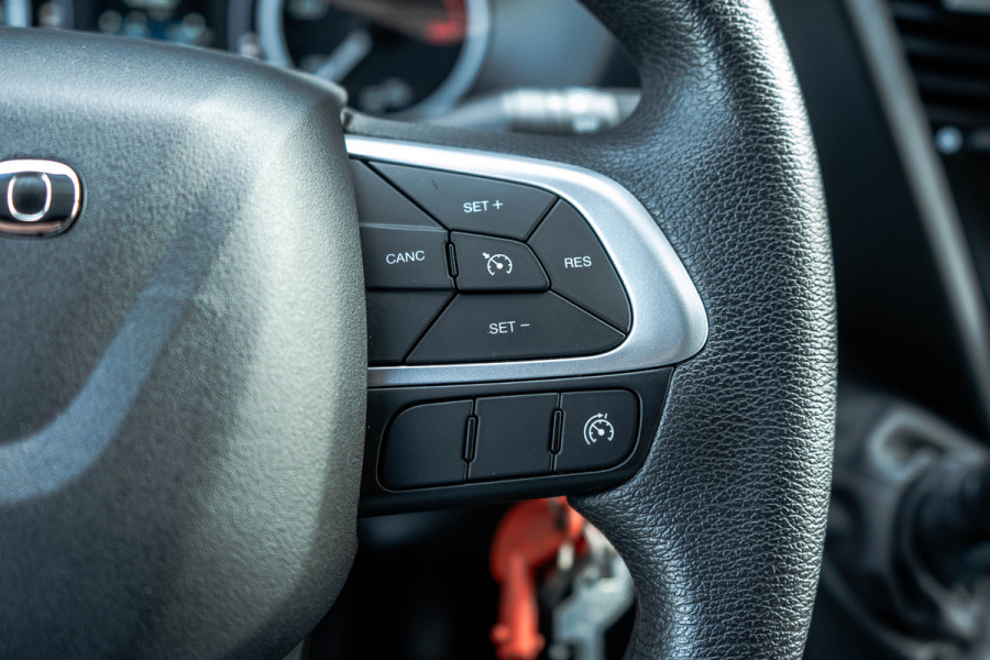 Iveco Daily 35C18 3.0 180PK | Bakwagen met laadklep | N1 | Automaat | Cruise | Airco