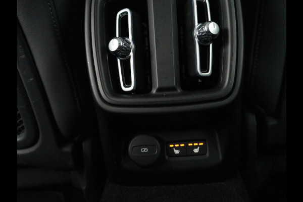 Polestar 2 Long Range Single Motor 78 kWh | SOH 90% | Panoramadak | Warmtepomp | Trekhaak | Stoelverwarming | Harman/Kardon | Camera | Achterbankverwarming | Navigatie | 20'' | Keyless