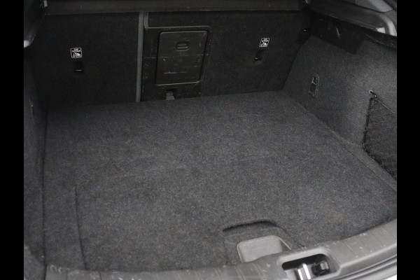 Polestar 2 Long Range Single Motor 78 kWh | SOH 90% | Panoramadak | Warmtepomp | Trekhaak | Stoelverwarming | Harman/Kardon | Camera | Achterbankverwarming | Navigatie | 20'' | Keyless