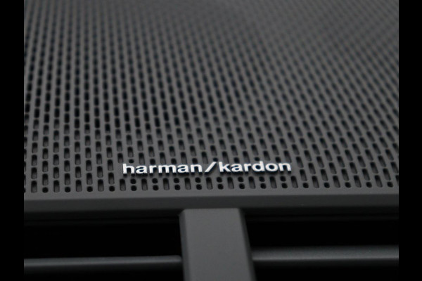 Polestar 2 Long Range Single Motor 78 kWh | SOH 90% | Panoramadak | Warmtepomp | Trekhaak | Stoelverwarming | Harman/Kardon | Camera | Achterbankverwarming | Navigatie | 20'' | Keyless