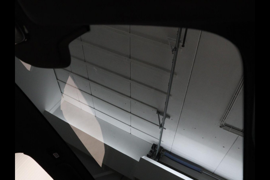 Polestar 2 Long Range Single Motor 78 kWh | SOH 90% | Panoramadak | Warmtepomp | Trekhaak | Stoelverwarming | Harman/Kardon | Camera | Achterbankverwarming | Navigatie | 20'' | Keyless