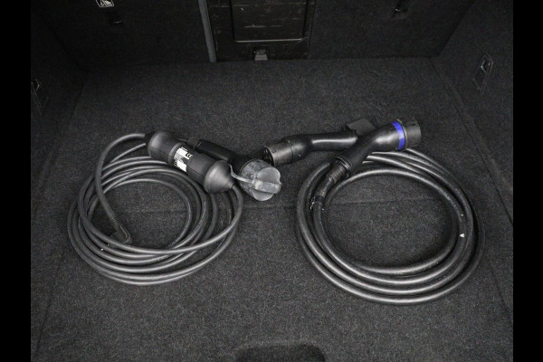 Polestar 2 Long Range Single Motor 78 kWh | SOH 90% | Panoramadak | Warmtepomp | Trekhaak | Stoelverwarming | Harman/Kardon | Camera | Achterbankverwarming | Navigatie | 20'' | Keyless