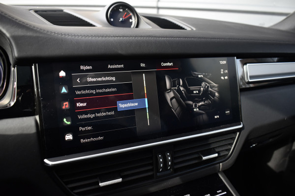 Porsche Cayenne Coupé 3.0 E-Hybrid 462pk Platinum Edition Techart *Krijt* | Pano | 22'' Wielen | Trekhaak | Massage | Stoelventilatie | Bose | Head-Up | Luchtvering |