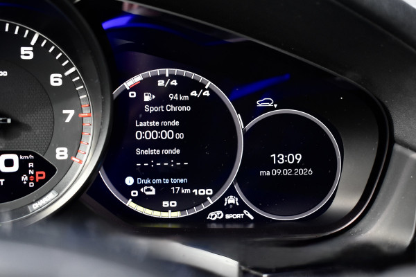 Porsche Cayenne Coupé 3.0 E-Hybrid 462pk Platinum Edition Techart *Krijt* | Pano | 22'' Wielen | Trekhaak | Massage | Stoelventilatie | Bose | Head-Up | Luchtvering |