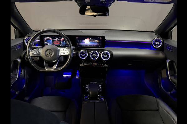 Mercedes-Benz A-Klasse 250 e Business Solution AMG Limited | Sfeerverlichting | Apple Carplay | Camera