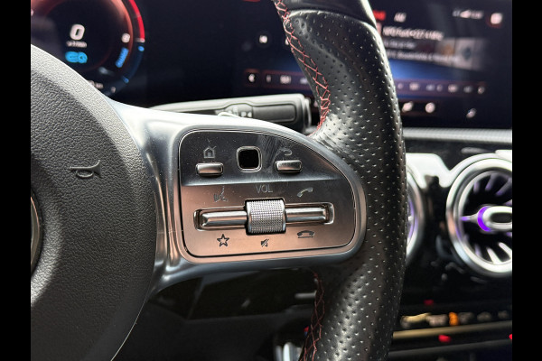 Mercedes-Benz A-Klasse 250 e Business Solution AMG Limited | Sfeerverlichting | Apple Carplay | Camera