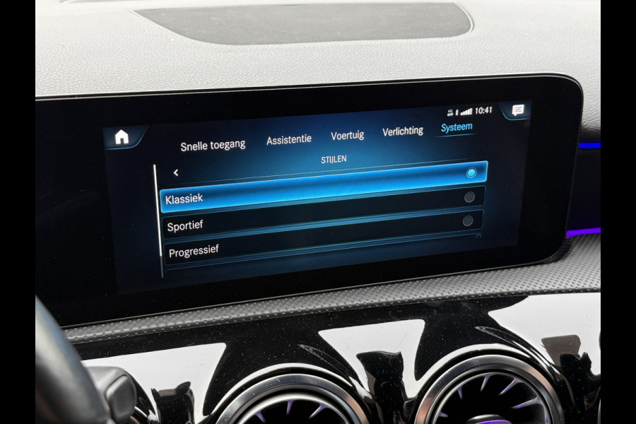 Mercedes-Benz A-Klasse 250 e Business Solution AMG Limited | Sfeerverlichting | Apple Carplay | Camera
