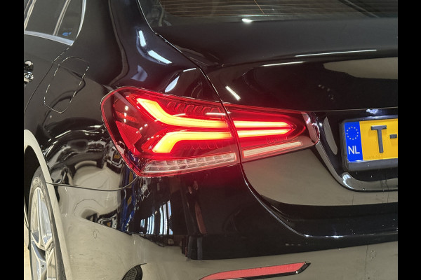 Mercedes-Benz A-Klasse 250 e Business Solution AMG Limited | Sfeerverlichting | Apple Carplay | Camera