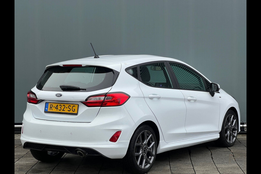Ford Fiesta BWJ 11-2022 | 1.0T 126PK Hybrid ST-Line | CLIMA | NAVI | SPOILERKIT | CRUISE | SPORTSTOELEN | CARPLAY |