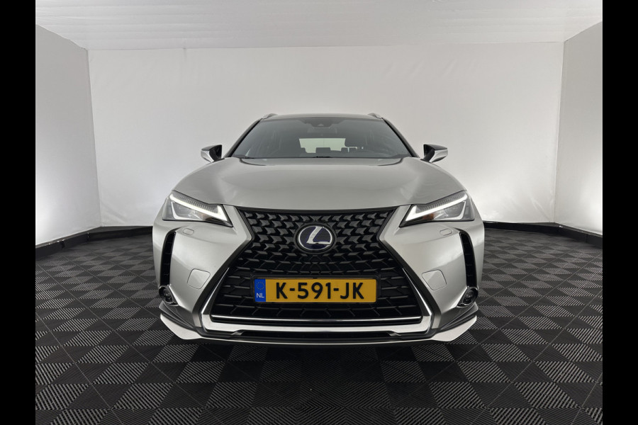 Lexus UX 300e Business 54 kWh (INCL.BTW) *DIGI-COCKPIT | FULL-LED | NAVI-FULLMAP | DAB+ | KEYLESS | CAMERA | COMFORT-SEATS | ECC | PDC | 17''ALU*