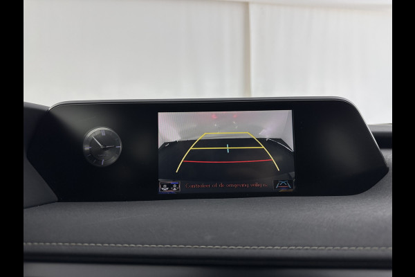 Lexus UX 300e Business 54 kWh (INCL.BTW) *DIGI-COCKPIT | FULL-LED | NAVI-FULLMAP | DAB+ | KEYLESS | CAMERA | COMFORT-SEATS | ECC | PDC | 17''ALU*