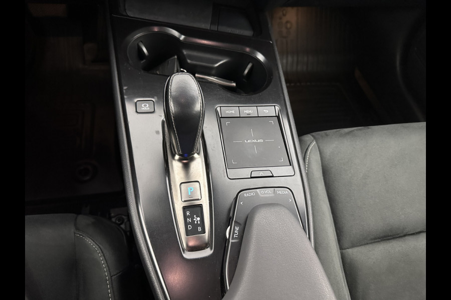 Lexus UX 300e Business 54 kWh (INCL.BTW) *DIGI-COCKPIT | FULL-LED | NAVI-FULLMAP | DAB+ | KEYLESS | CAMERA | COMFORT-SEATS | ECC | PDC | 17''ALU*