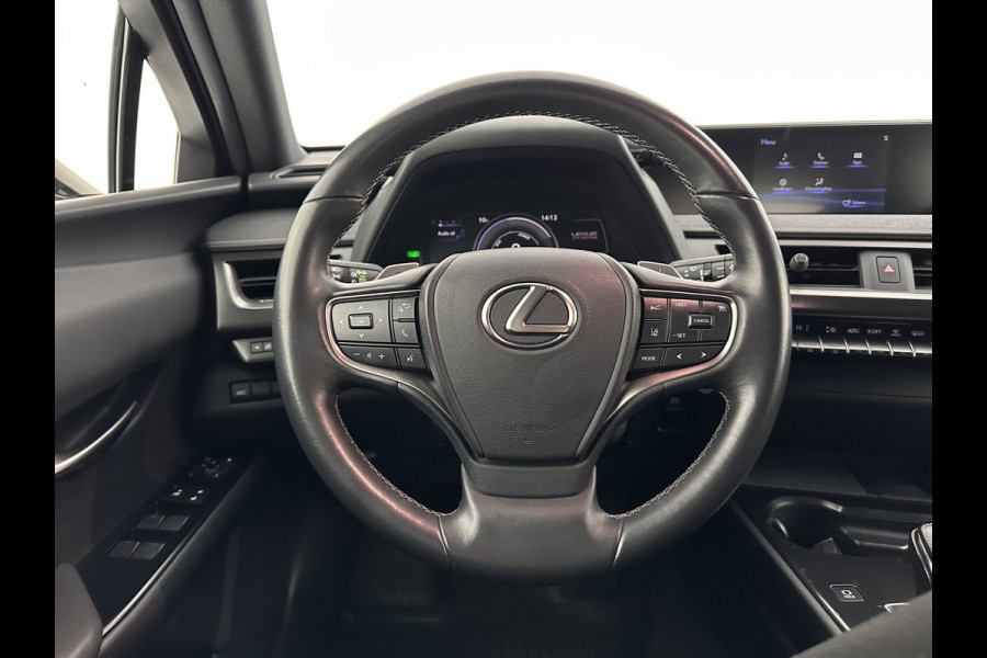 Lexus UX 300e Business 54 kWh (INCL.BTW) *DIGI-COCKPIT | FULL-LED | NAVI-FULLMAP | DAB+ | KEYLESS | CAMERA | COMFORT-SEATS | ECC | PDC | 17''ALU*