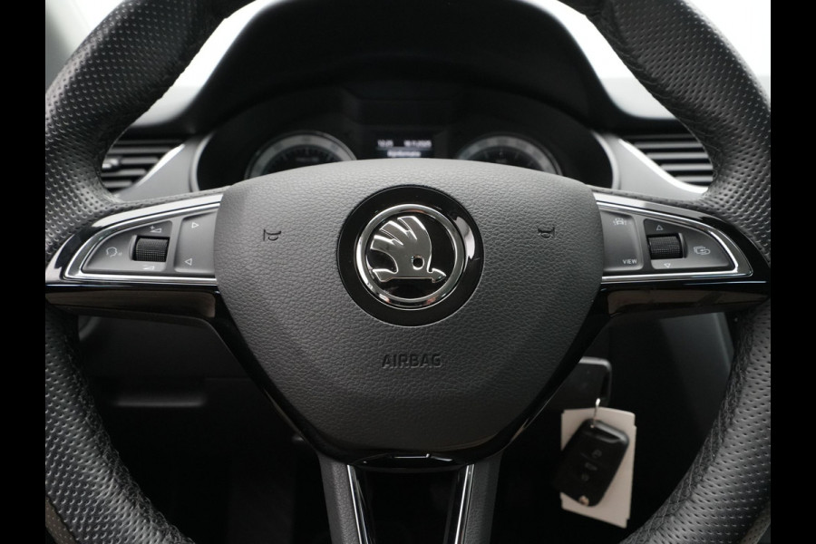 Škoda Octavia Combi 1.0 TSI 115pk Greentech Business Edition Navigatie Stoelverwarming Carplay Pdc Cruise 144