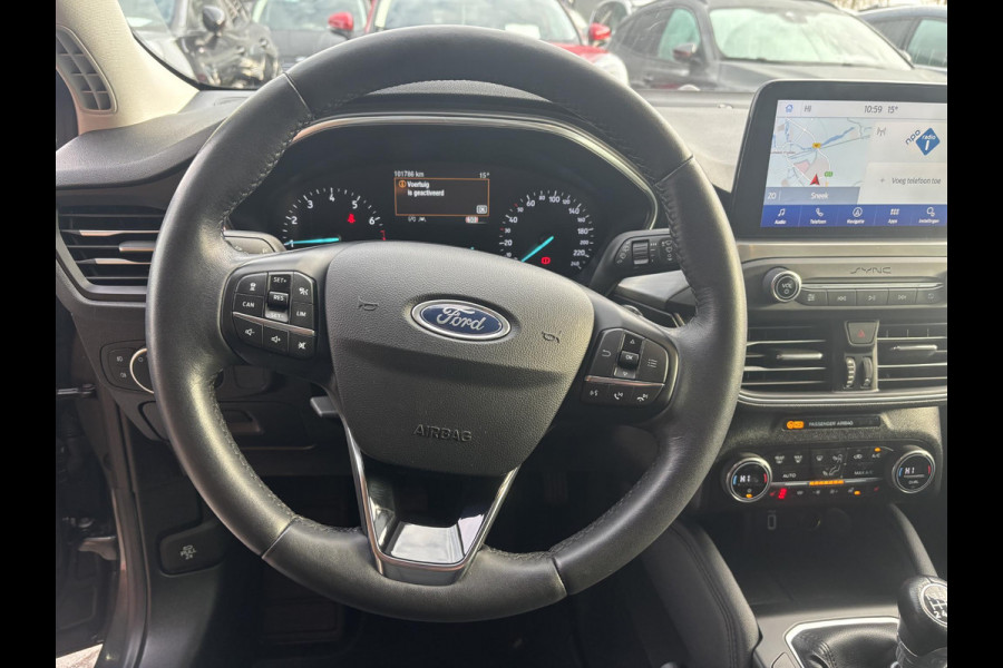 Ford Focus 1.0 EcoBoost Titanium Business 125pk | Adaptieve Cruise Control | LED verlichting | Camera | B&O Sound | Winterpakket | Navigatie | Climate Control