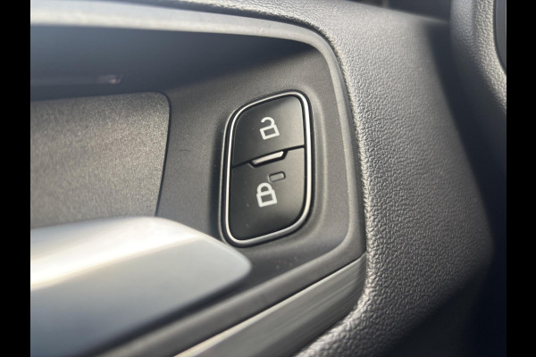 Ford Focus 1.0 EcoBoost Titanium Business 125pk | Adaptieve Cruise Control | LED verlichting | Camera | B&O Sound | Winterpakket | Navigatie | Climate Control