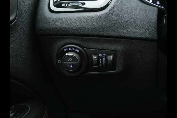 Jeep Compass 1.3T Limited *LEATHER-FABRIC | XENON | NAVI-FULLMAP | KEYLESS | COMFORT-SEATS | CAMERA | PRIVACY-GLASS | DAB | ECC | PDC | CRUISE | 18''ALU*